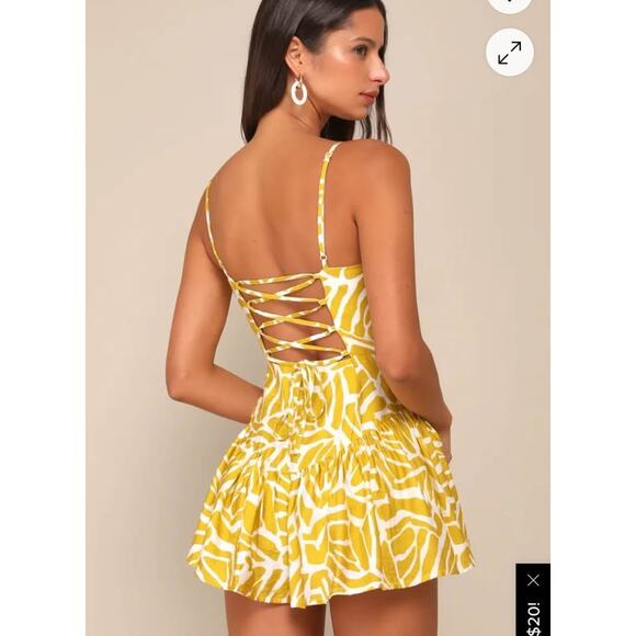 Sz S - NEW Lulus Geo Print Shorts Romper - Picture 6 of 8